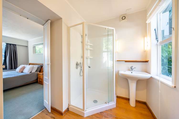 16 Shalimar Crescent Khandallah_15