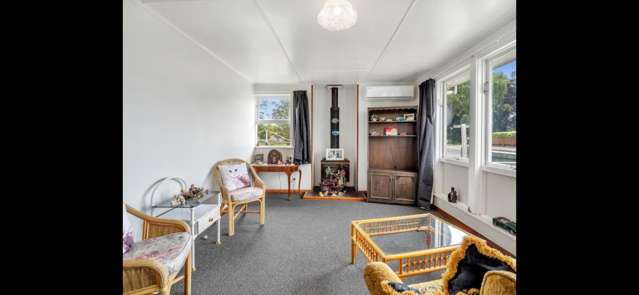 1 Hartgill Crescent (On the market) 1192_2