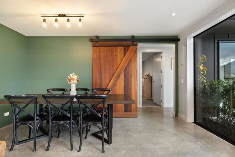 85 Jack Hanley Drive Jacks Point_16