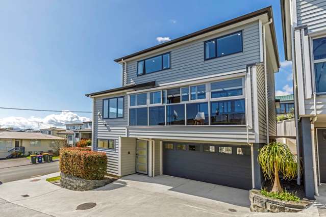 Excellent Westlake Zone - Highly Sought After ...