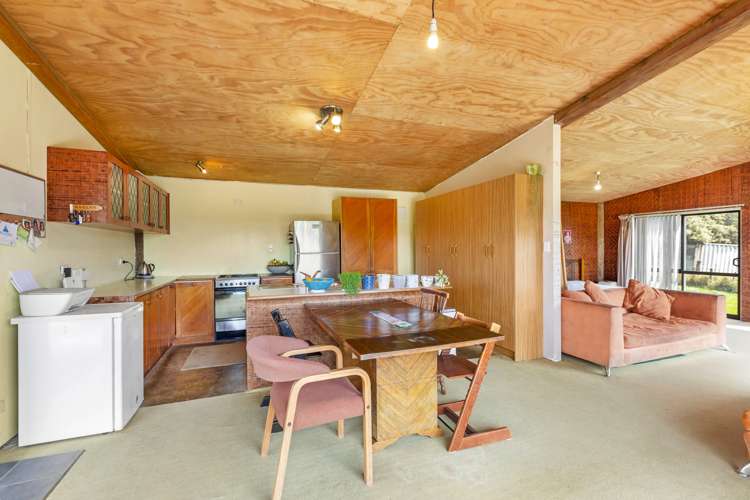 398 Wainui Road Raglan_6