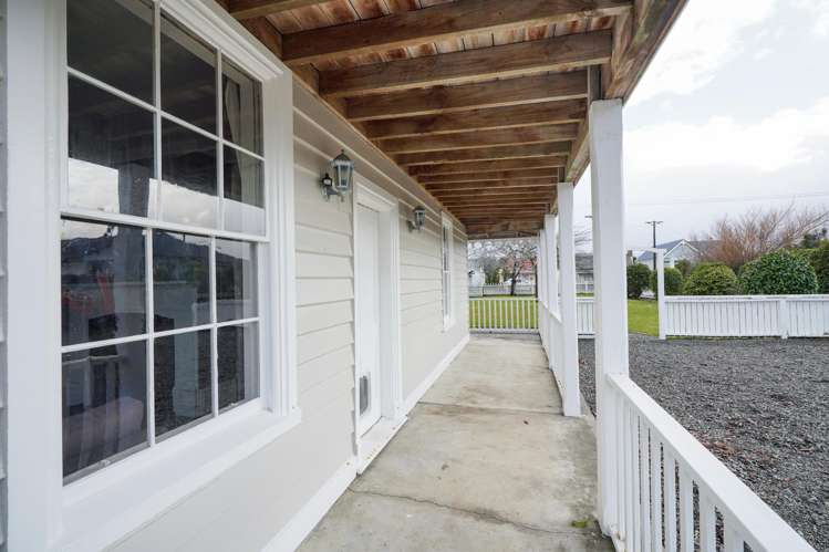 85 Palmerston Street Riverton_25