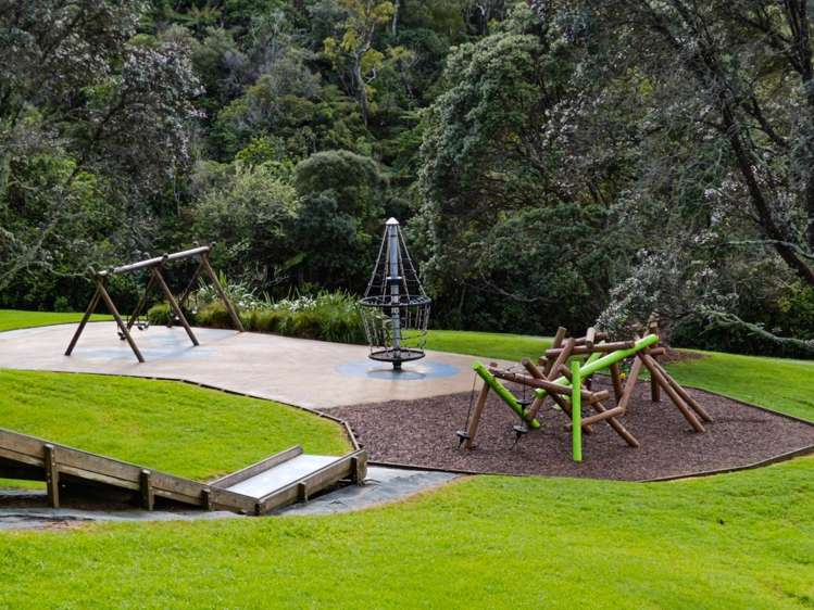 2 Waikowhai Road Hillsborough_28