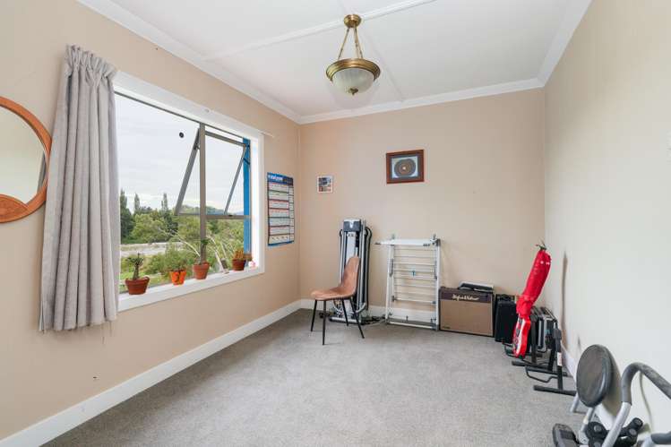 47 Forth Street Mataura_10