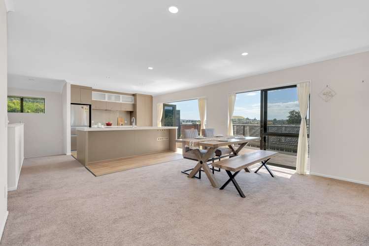 8a Fortyfoot Lane Sunnyhills_3