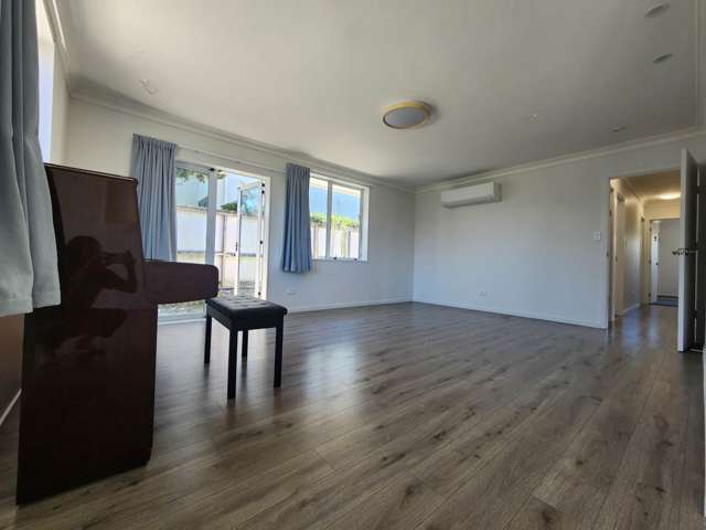 2/15 Stratford Avenue Milford_4