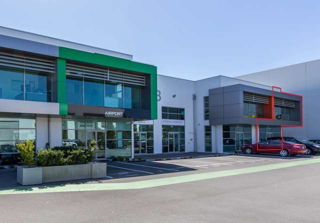 Office - Airport Business Park with Car Parking