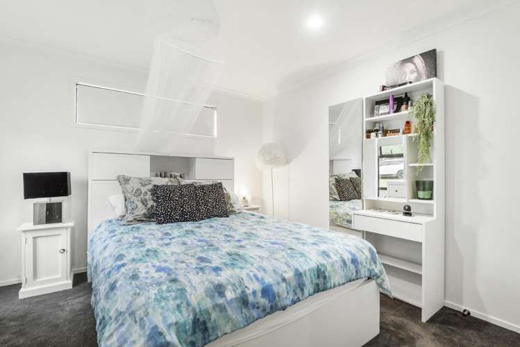 1268 East Coast Road Redvale_22