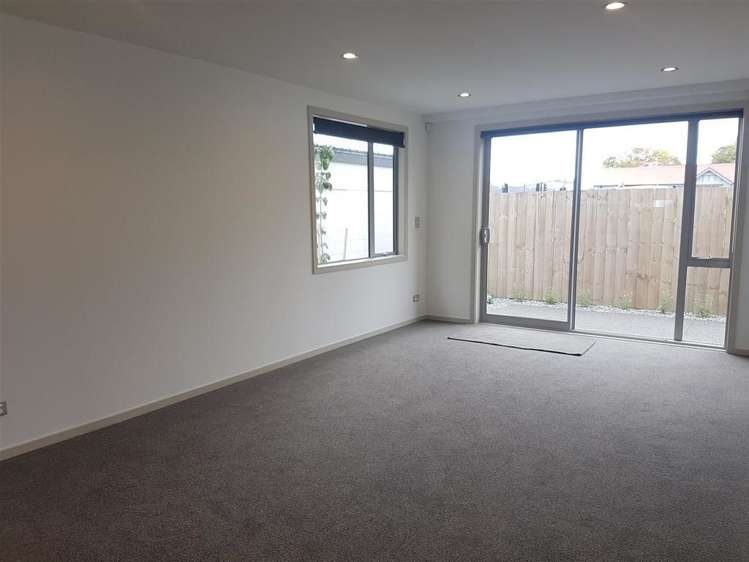 2/374 Worcester Street Linwood_1