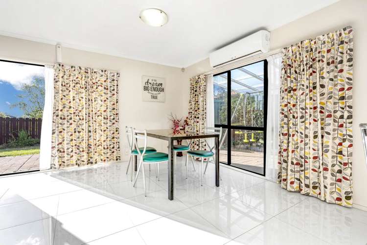 4 Farmdale Court Flat Bush_7