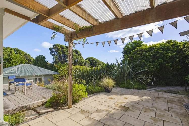 7 Tangahoe Street Paekakariki_38