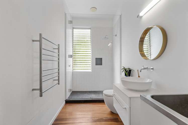 5 Calgary Street Sandringham_13