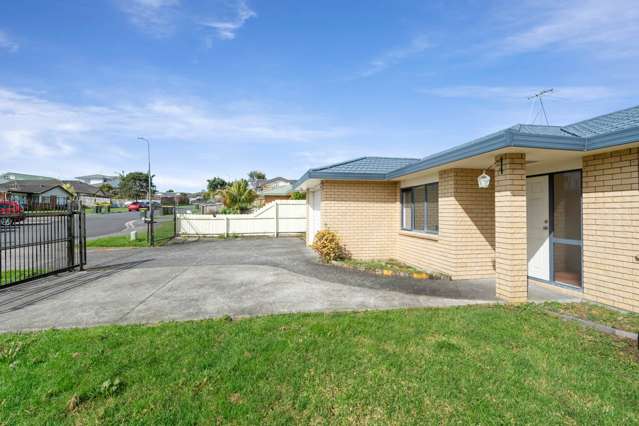 10b Falcarragh Crescent Flat Bush_2