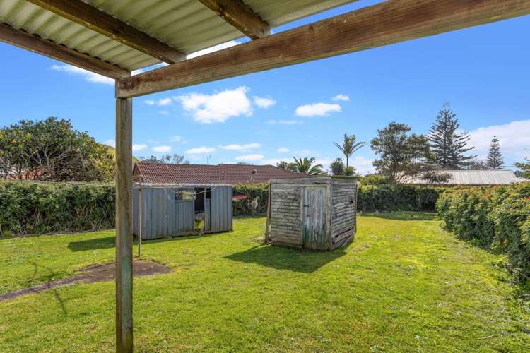 1 Coates Crescent Panmure_16