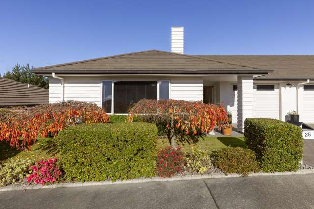 Elegant low-maintenance lifestyle