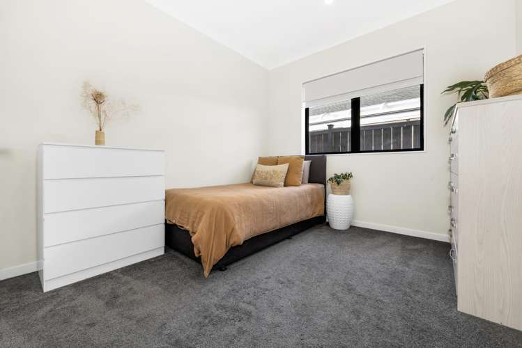 8 Lavey Road Flat Bush_23