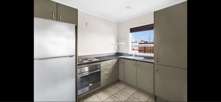 8A Ford Street Hamilton East_4