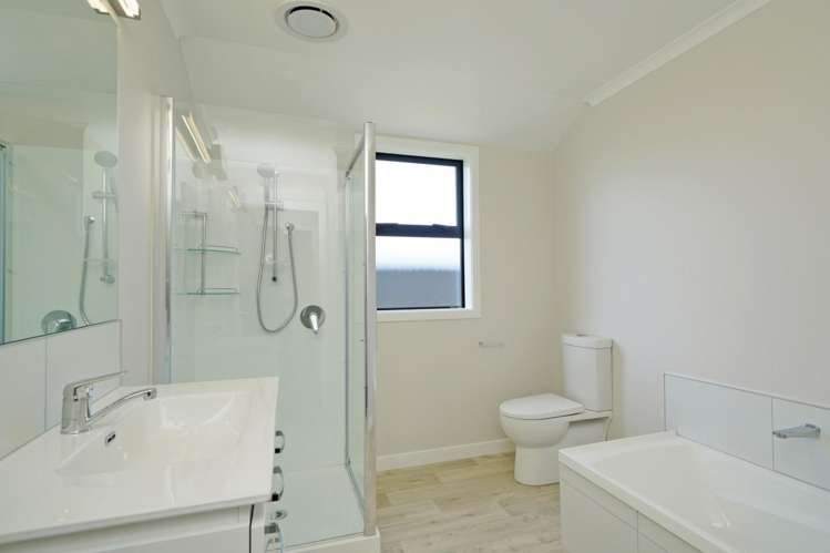 136 Stirrat Street Kingswell_12