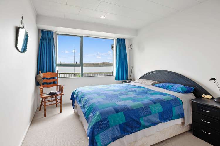 4 Rauparaha Street Marokopa_26