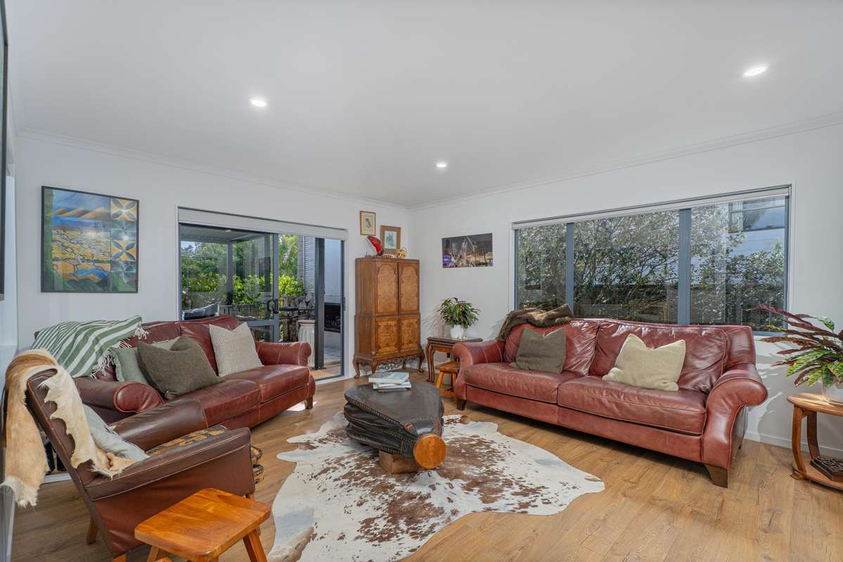 66 Charles Green Drive_2