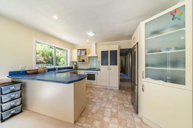 4 Tarras Grove Kelson_4