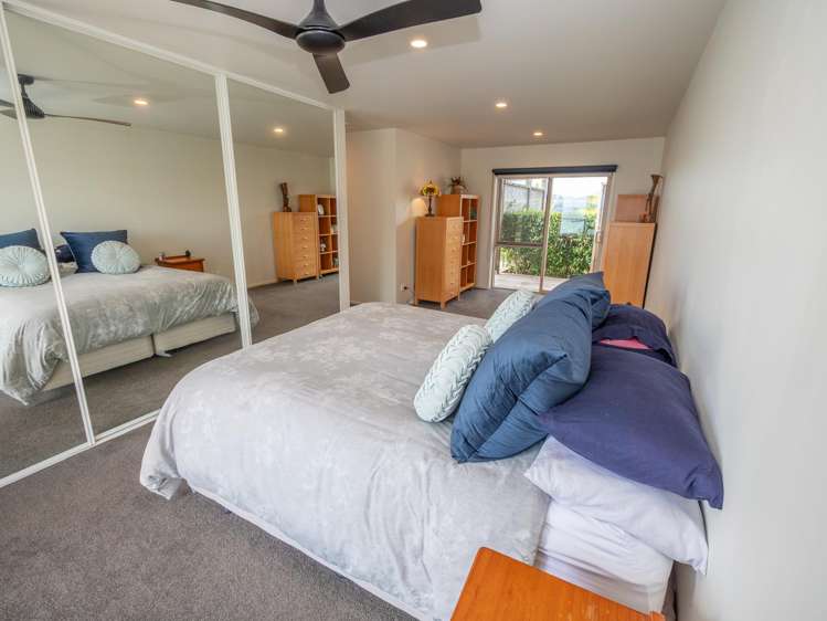 16 Rangikapiti Road Coopers Beach_11