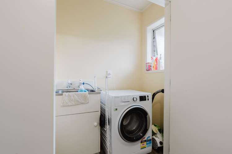 201A & 201B Cambridge Road Hillcrest_15