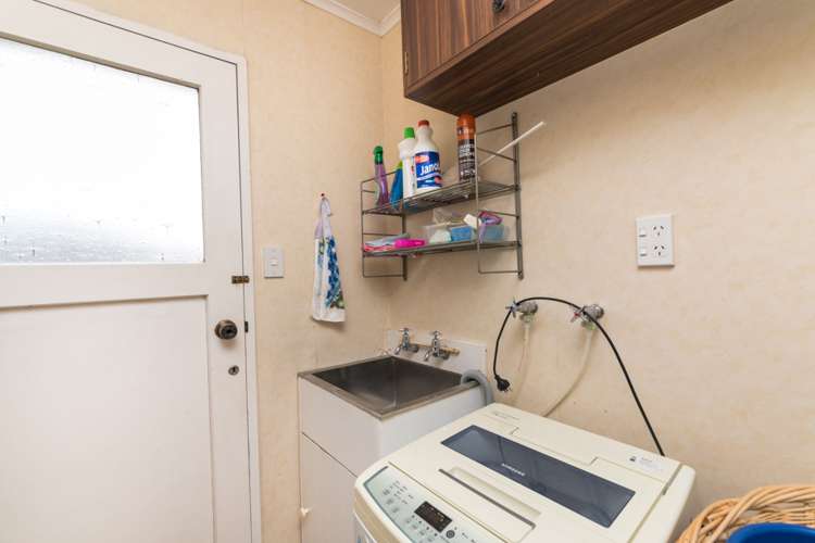 722a Pioneer Highway Takaro_12