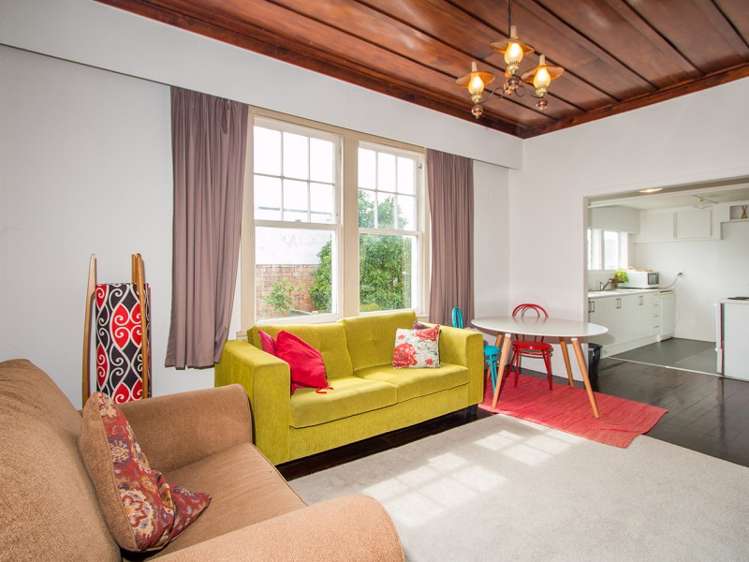 8 Smale Street Point Chevalier_1