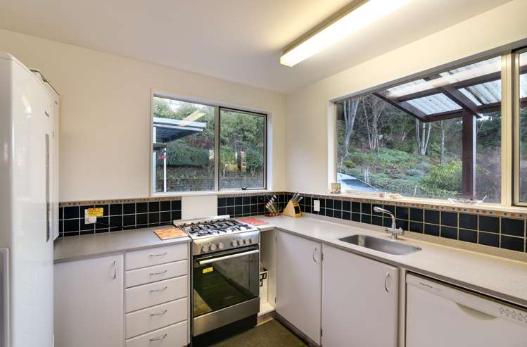 15b Wye Place Fernhill/Sunshine Bay_13