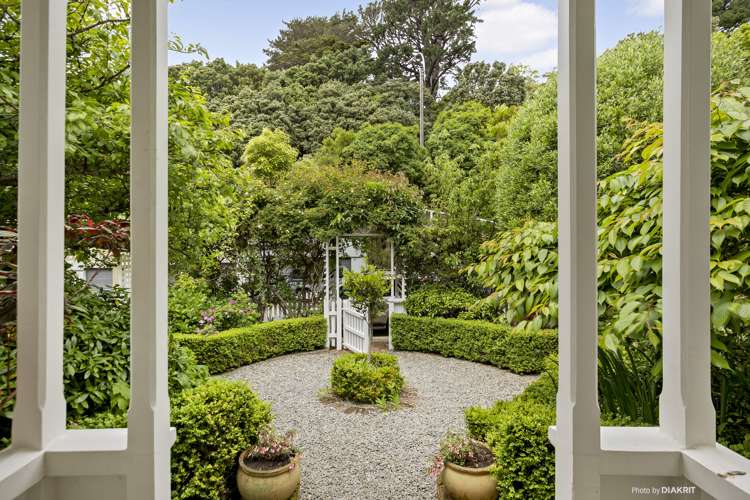 192 Sydney Street West Thorndon_14