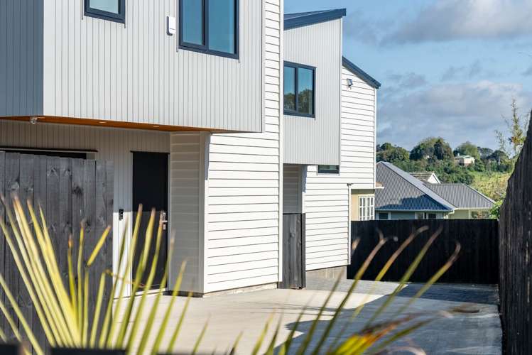 32 Tahapa Crescent Meadowbank_40