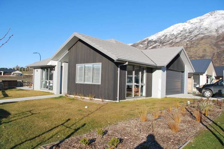 2 Shipton Court Lower Shotover_1