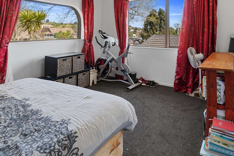 283 Welcome Bay Road Welcome Bay_12