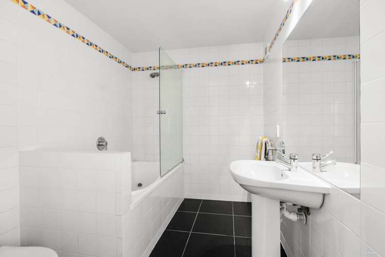 10 Nottingham Street Westmere_16