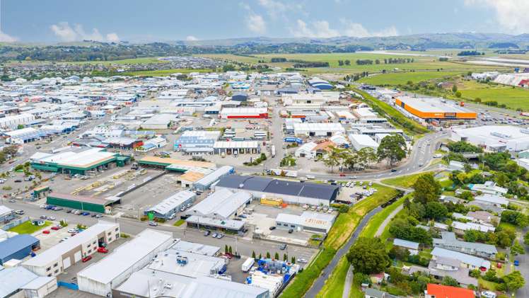 55 and 57 Dunlop Road Onekawa_12