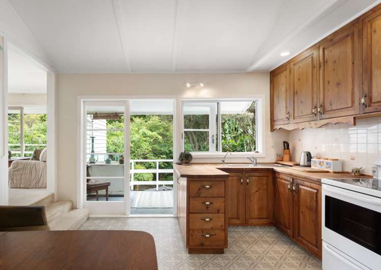 114 Victoria Street Thames_11