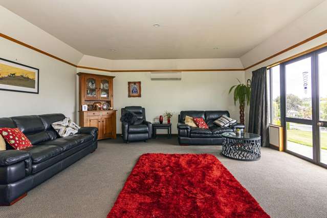 71 Temple Crescent Gleniti_1