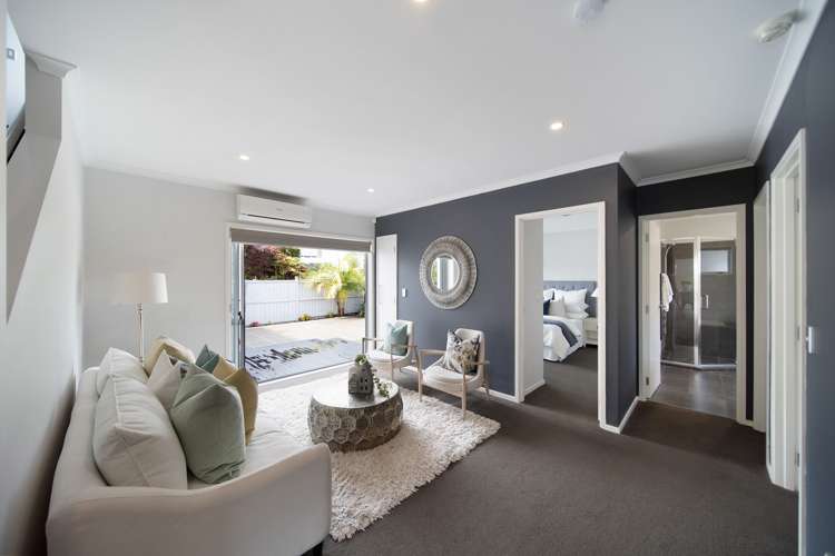 1/7 Morrow Avenue Bucklands Beach_12