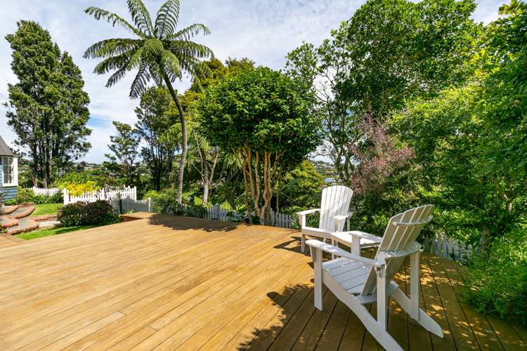 8 Amapur Drive Khandallah_13