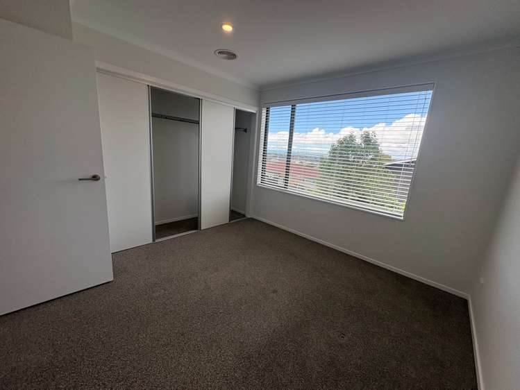 13 Wharara Lane Massey_7
