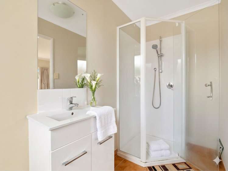 29 Takatu Place Takanini_10