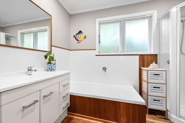 19 Fincham Road Raumati Beach_2