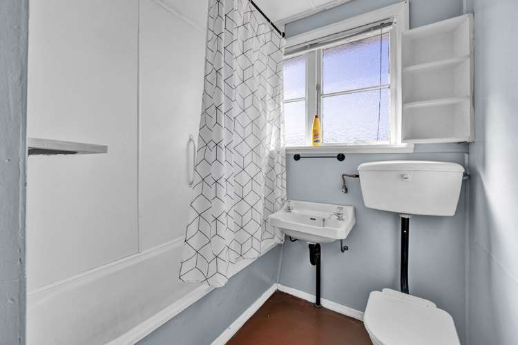 2 Waihi Road Hawera_7