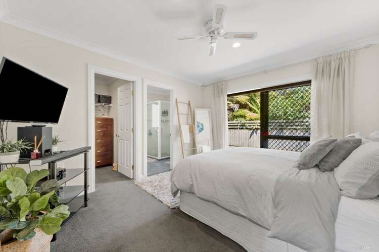 53 Hewlett Road Massey_10