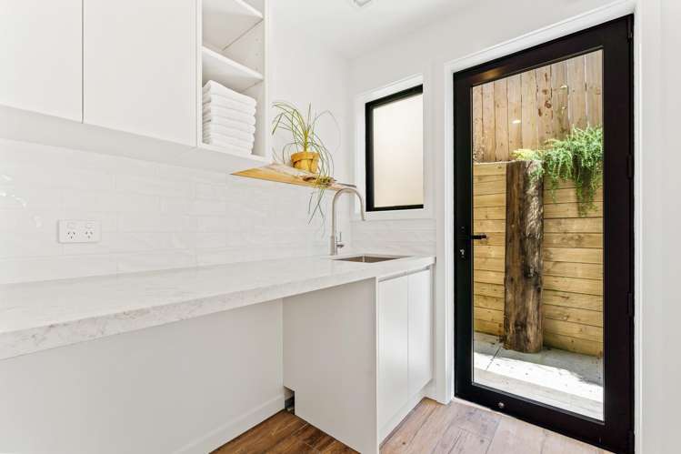 12A Walbrook Road Manly_21