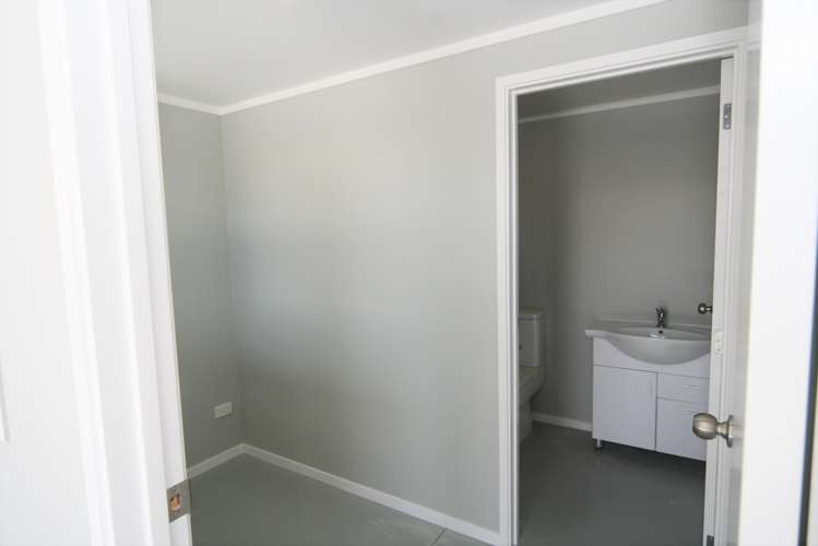 38 Access Road Kumeu_12