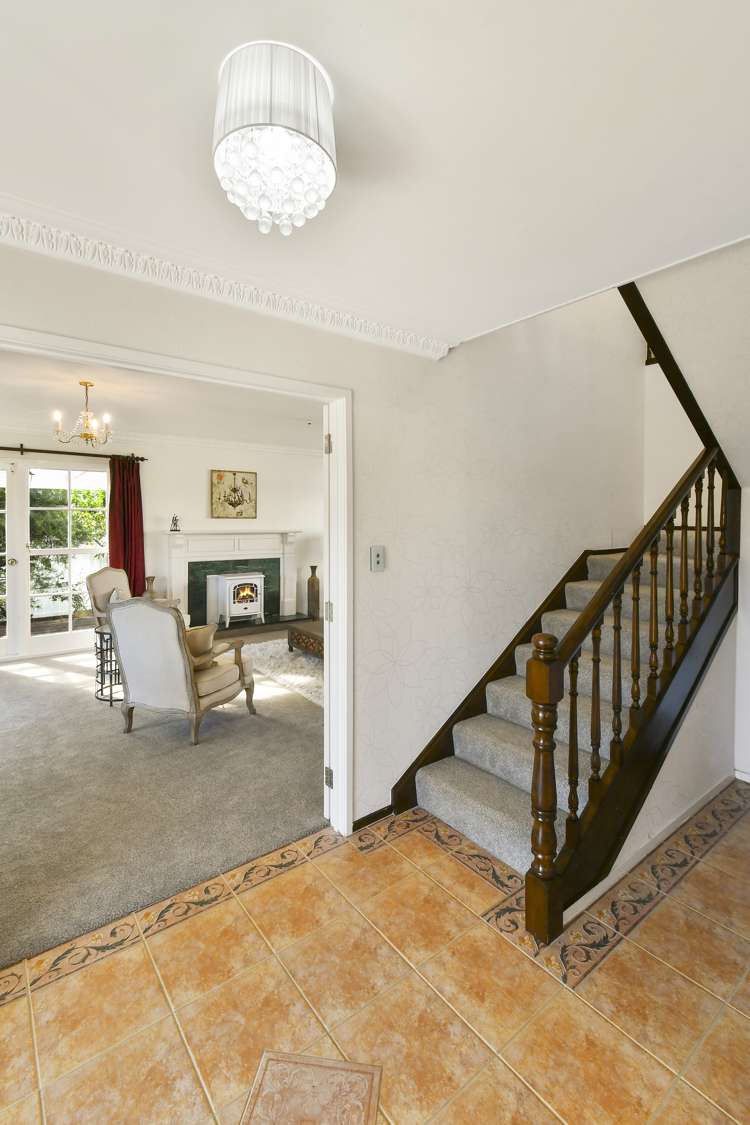 2 Rochas Place Clover Park_33