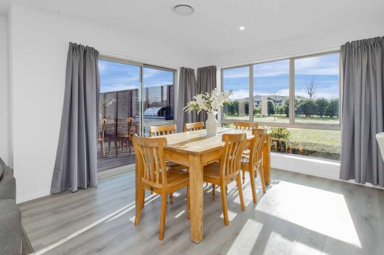 25 Landsborough Drive Darfield_11