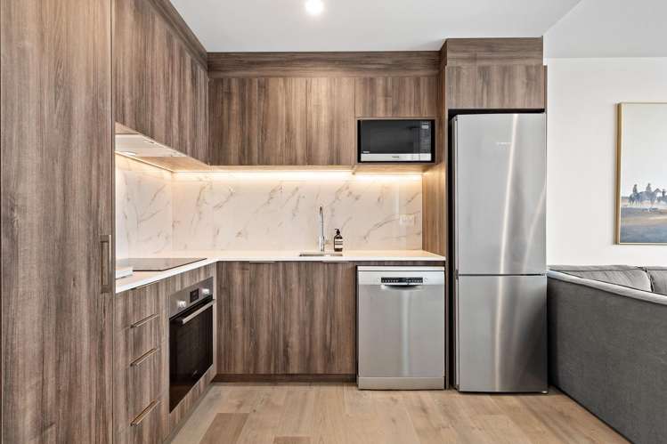 1003/2B Augustus Terrace_5